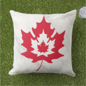 カナディアンメープルリーフマーブルパトリオ赤と白ティック アウトドアクッション (芝生)