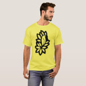 カナリア色のTシャツの黒 Tシャツ (正面フル)