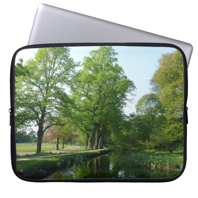 カナル – バートパーク、カーディフ ラップトップスリーブ (正面)