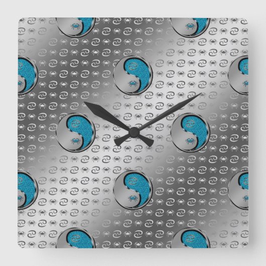 カニに癌を負わせる スクエア壁時計 (正面)