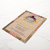 カニのボイル 年次家族パーティー ラスティック ピクニック 箔招待状 (回転した状態)