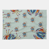 カニを食べているカニ キッチンタオル (横)