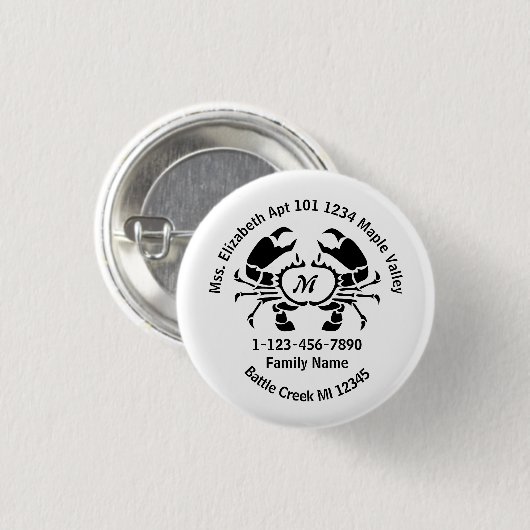 カニ失ったモノグラムファミリーホームアドレス 缶バッジ (正面&裏面)