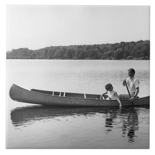 カヌーのカップル タイル (正面)