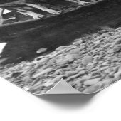 カヌーのトラッパーと犬のアラスカ ポスター (角)