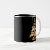 カバおもしろいプー犬メリークリスマスツリーカバプー値リスト ツートーンマグカップ (正面右)