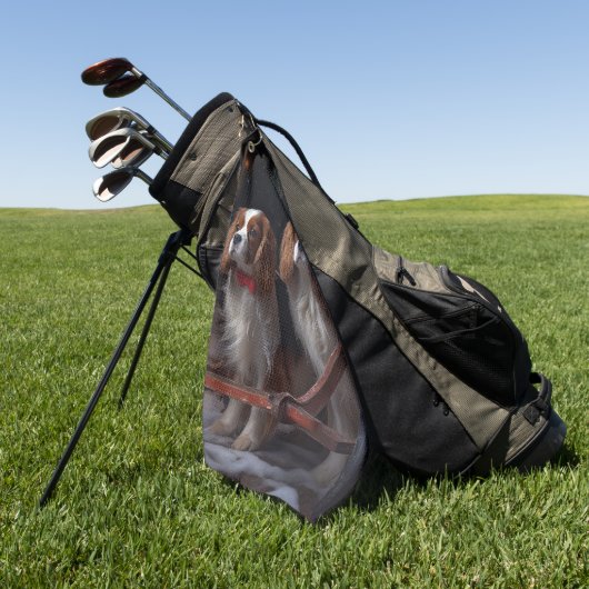 カバリエールキングスノーウィースリークリスマスデコール ゴルフタオル (グリーン)