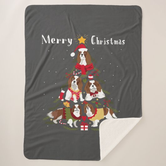カバリエールキングチャールズスパニエル犬クリスマスツリークリスマス シェルパブランケット (正面)