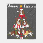 カバリエールキングチャールズスパニエル犬クリスマスツリークリスマス フリースブランケット (正面)