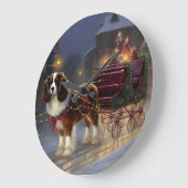 カバリエールキングチャールズスパニエル犬クリスマスフェスティバル ラージ壁時計 (傾斜)