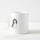 カバリエールキングチャールズ – トライカラー コーヒーマグカップ (正面左)