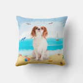 カバリエールキングドッグオンビーチ クッション (裏面)