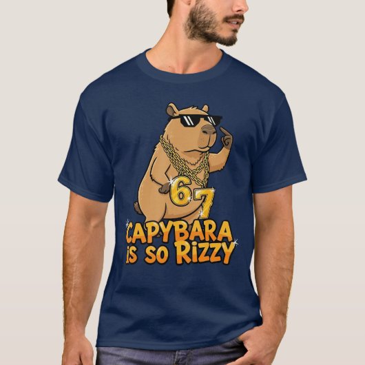 カピバラが面白すぎてRizzyなミーム 67 笑える Tシャツ (正面)