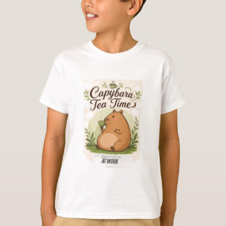 カピバラの紅茶タイム | かわいいカピバラのティータイム Tシャツ