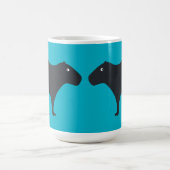 カピバラはマグを見ています コーヒーマグカップ (中央)