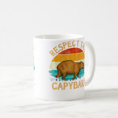 カピバラを敬う野生動物 コーヒーマグカップ (正面右)
