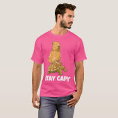カピバラオンタートルステイケイピー Tシャツ (正面フル)