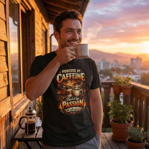 カフェインで動く - コーヒー愛好家 Tシャツ