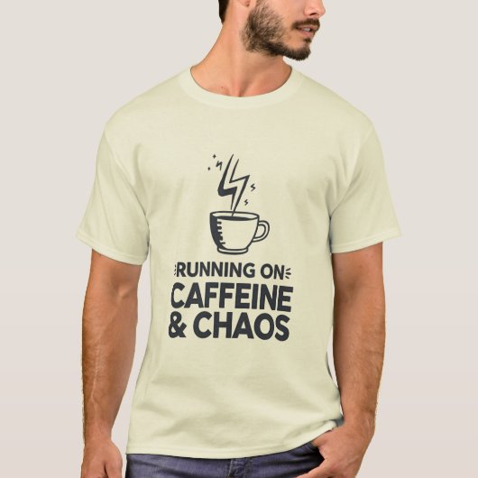 カフェインとカオスで走る Tシャツ (正面)