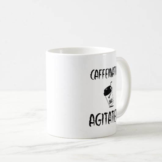 カフェインと攪拌されたコおもしろいーヒーデザイン コーヒーマグカップ (正面右)