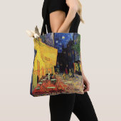 カフェテラスアットナイトバイビンセントバンゴッホ トートバッグ (クローズアップ)