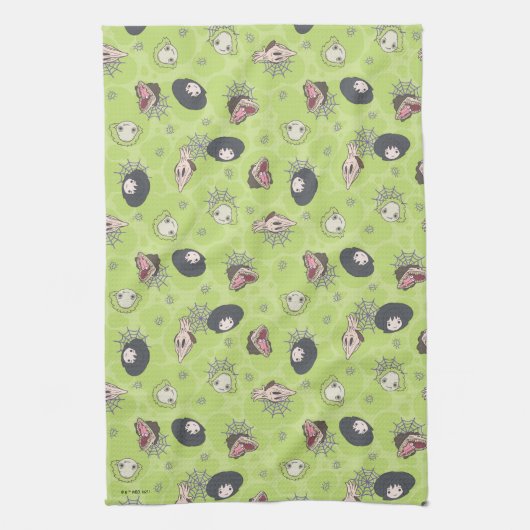 カブトムシ |かわいいチビ(小さくかわいく書いた感じ)トスパターン キッチンタオル (縦)