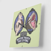 カブトムシ | Maitlands "生きる者を決して信用しない" スクエア壁時計 (傾斜)