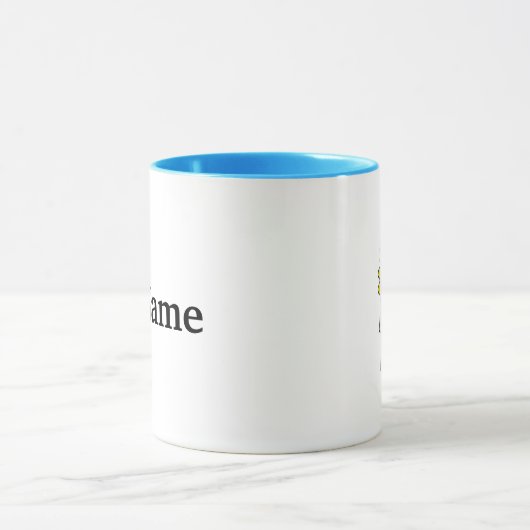 カプセルと水マグカップのガラスを持つ丸々としたナース マグカップ (中央)