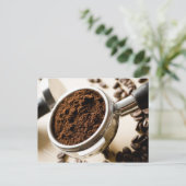 カプチーノのために醸造する準備ができているエスプレッソのショット ポストカード (スタンド正面)