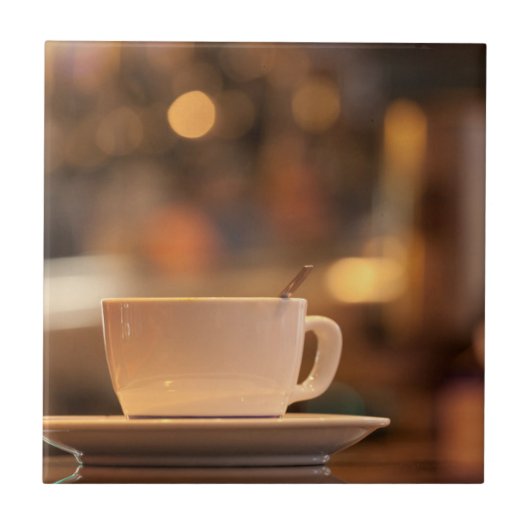 カプチーノ コーヒー、イタリア、ヴェネツィア タイル (正面)