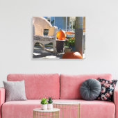 カボチャとウィッカーロッカー – マーサのブドウ畑 キャンバスプリント (インサイチュ (リビング))