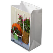 カボチャとコショウ植物 – Martha's Vineyard ミディアムペーパーバッグ (正面アングル)