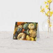 カボチャとゴールドの秋の装い カード (黄色い花)