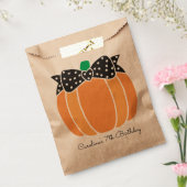 カボチャとボウガーリー秋誕生日パーティー フェイバーバッグ (封をした状態)
