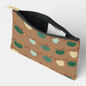 カボチャとライト アクセサリーポーチ (見開き)