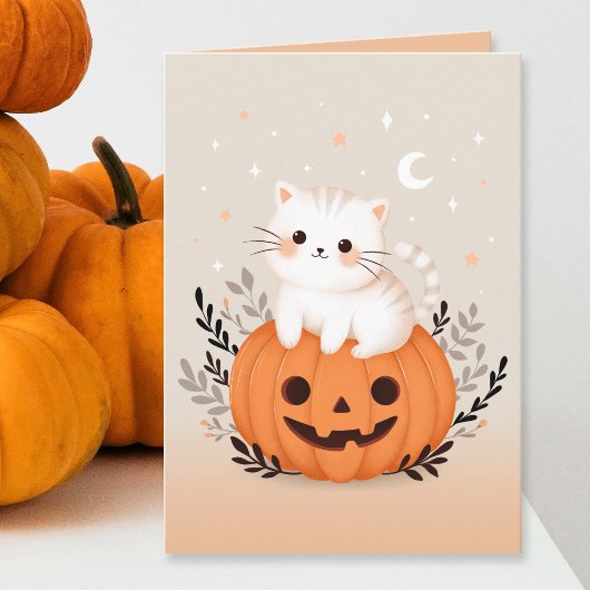 カボチャに座ったかわいい子猫パステルハロウィーン カード