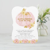 カボチャのカップル赤ちゃんシャワー、ピンクエレガント金ゴールド 招待状 (スタンド正面)