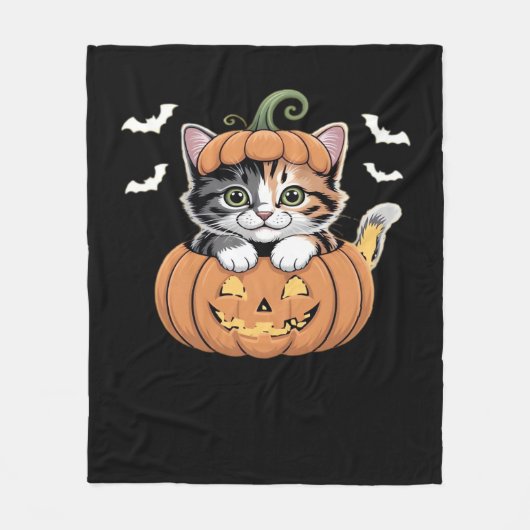 カボチャのクラシックTシャツの可愛いハロウィン猫 フリースブランケット (正面)