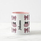 カボチャのコケットとピンクパーソナライズされたの弓 マグカップ (中央)