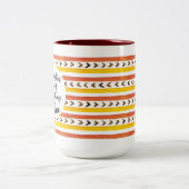 カボチャのスパイスと全ての素敵なマグカップ ツートーンマグカップ (中央)