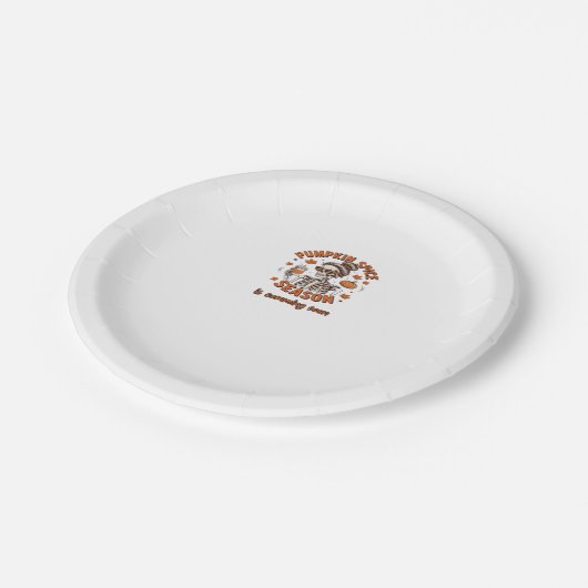 カボチャのスパイスシーズンが間もなくハロウィーンファールを始める ペーパープレート (アングル)