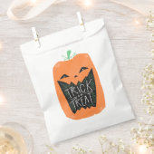 カボチャのトリックまたはハロウィーンの治療 フェイバーバッグ (クリップ留めされた状態)