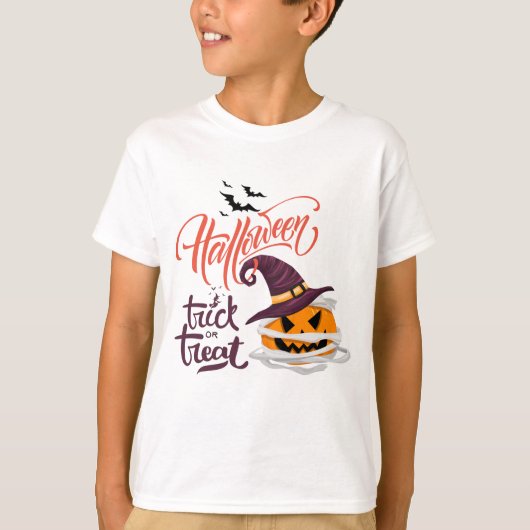 カボチャのハロウィンをトリックまたは治療する Tシャツ (正面)