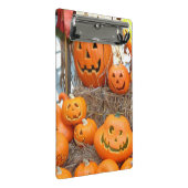 カボチャのハロウィーンハロウィーンのカボチャのちょうちんオレンジのカボチャ ミニクリップボード (アングル)