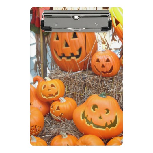 カボチャのハロウィーンハロウィーンのカボチャのちょうちんオレンジのカボチャ ミニクリップボード (正面)