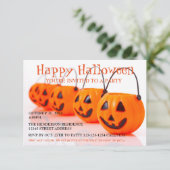 カボチャのバケツ - 3x5 ハロウィンパーティー招待状 招待状 (スタンド正面)
