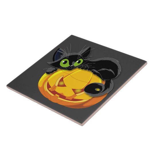 カボチャの上にハロウィーンの黒猫 タイル (側面)