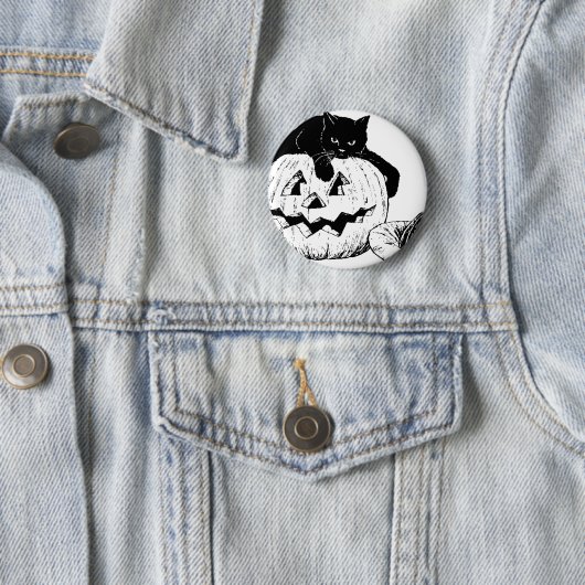 カボチャの上の黒猫 缶バッジ (インサイチュ)