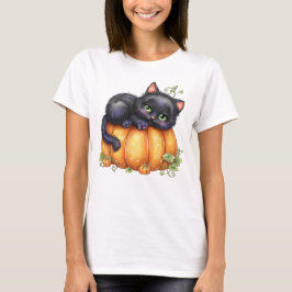 カボチャの中でくつろぐ子猫 Tシャツ