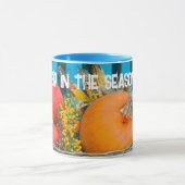 カボチャの入ったホリデーバスケット マグカップ (中央)